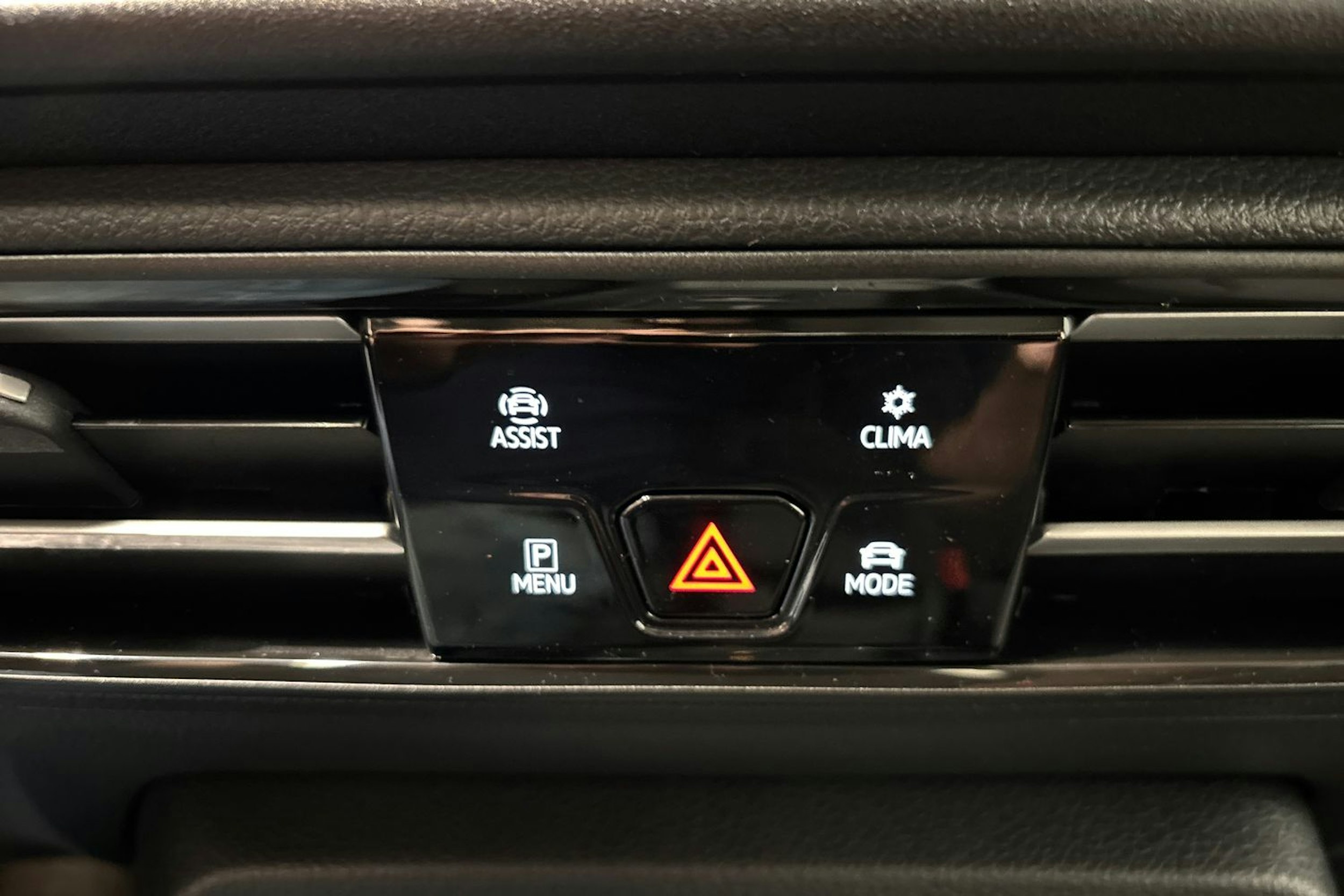 sininen Volkswagen Caddy 2026 kuva 22.