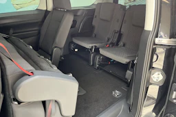 Musta Volkswagen Caddy 2026 kuva 15.