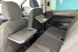 Musta Volkswagen Caddy 2026 kuva 17.
