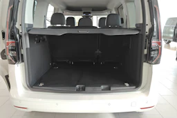 valkoinen Volkswagen Caddy 2026 kuva 15.