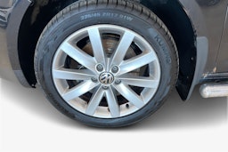 musta Volkswagen Caddy Maxi 2009 kuva 11.