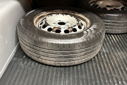 Oranssi Volkswagen Caddy Maxi 2010 kuva 17.