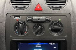 Oranssi Volkswagen Caddy Maxi 2010 kuva 20.