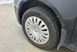 musta Volkswagen Caddy Maxi 2011 kuva 10.