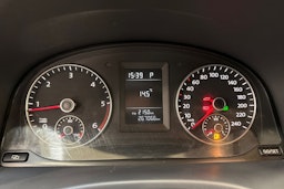 sininen Volkswagen Caddy Maxi 2011 kuva 13.