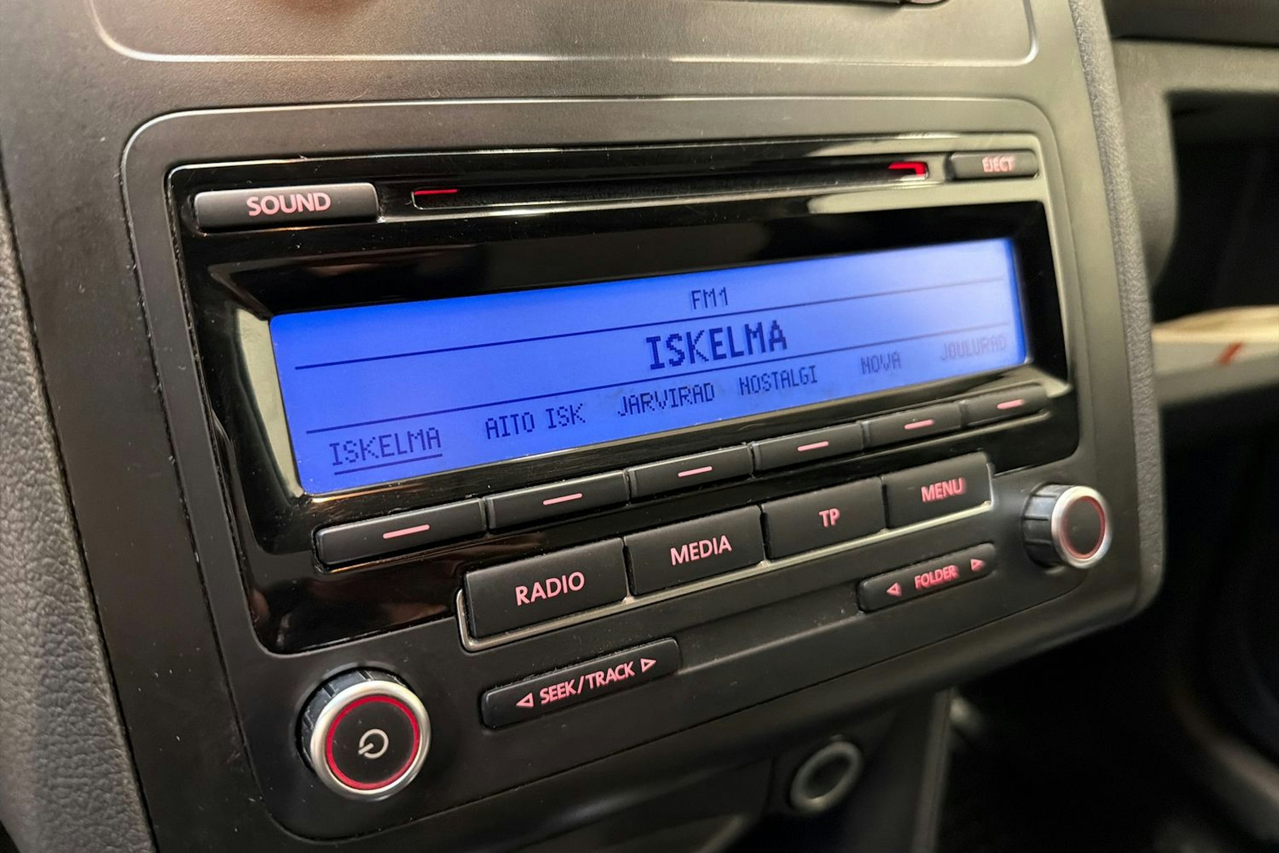 sininen Volkswagen Caddy Maxi 2011 kuva 16.