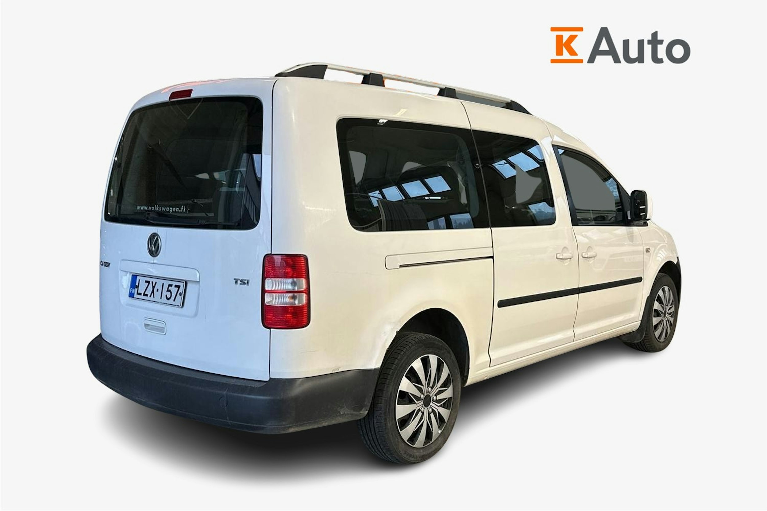 valkoinen Volkswagen Caddy Maxi 2012 kuva 2.
