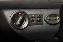 valkoinen Volkswagen Caddy Maxi 2012 kuva 15.