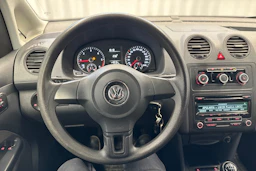 punainen Volkswagen Caddy Maxi 2012 kuva 19.