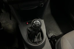 punainen Volkswagen Caddy Maxi 2012 kuva 22.