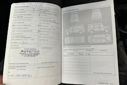 punainen Volkswagen Caddy Maxi 2012 kuva 27.