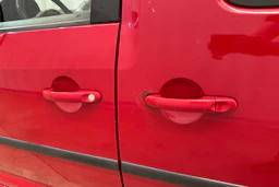 punainen Volkswagen Caddy Maxi 2012 kuva 42.