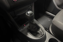 harmaa Volkswagen Caddy Maxi 2013 kuva 18.