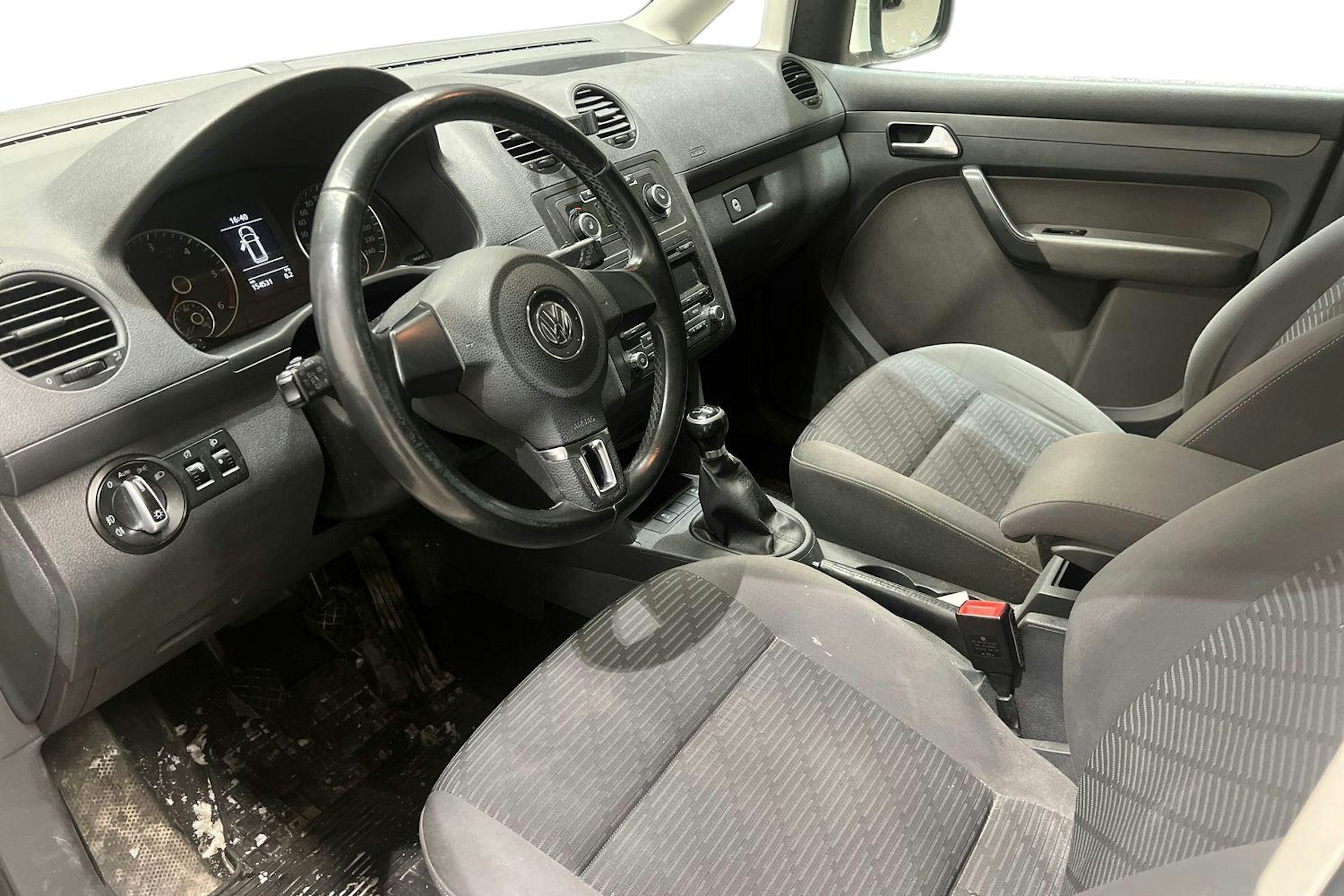 valkoinen Volkswagen Caddy Maxi 2012 kuva 3.