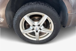 Ruskea (beige) Volkswagen Caddy Maxi 2012 kuva 11.