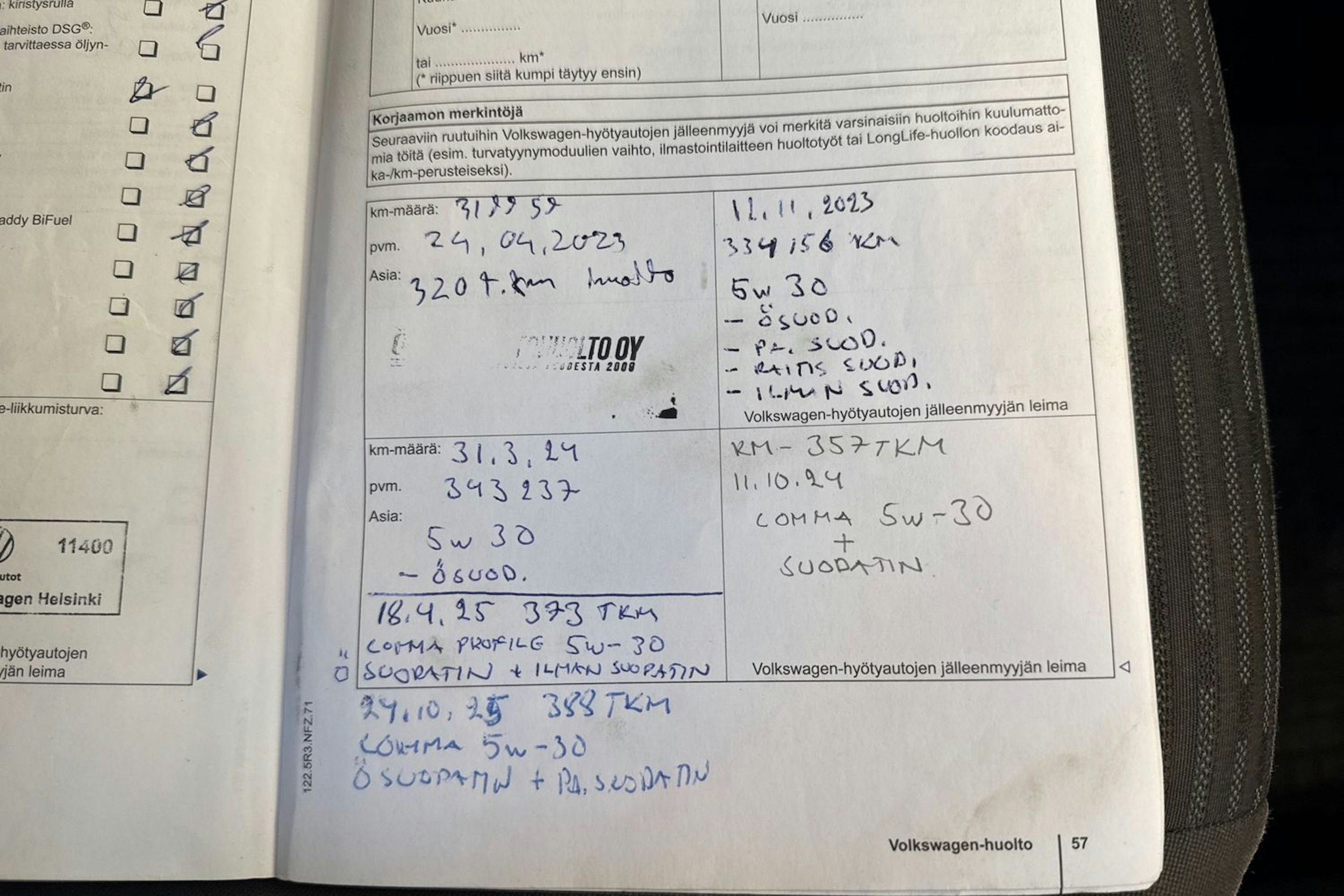 Ruskea (beige) Volkswagen Caddy Maxi 2012 kuva 31.