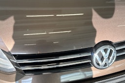 Ruskea (beige) Volkswagen Caddy Maxi 2012 kuva 36.