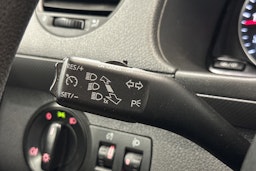 ruskea (beige) Volkswagen Caddy Maxi 2013 kuva 18.