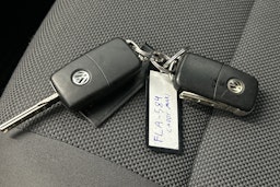 ruskea (beige) Volkswagen Caddy Maxi 2013 kuva 25.