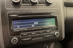 valkoinen Volkswagen Caddy Maxi 2013 kuva 21.