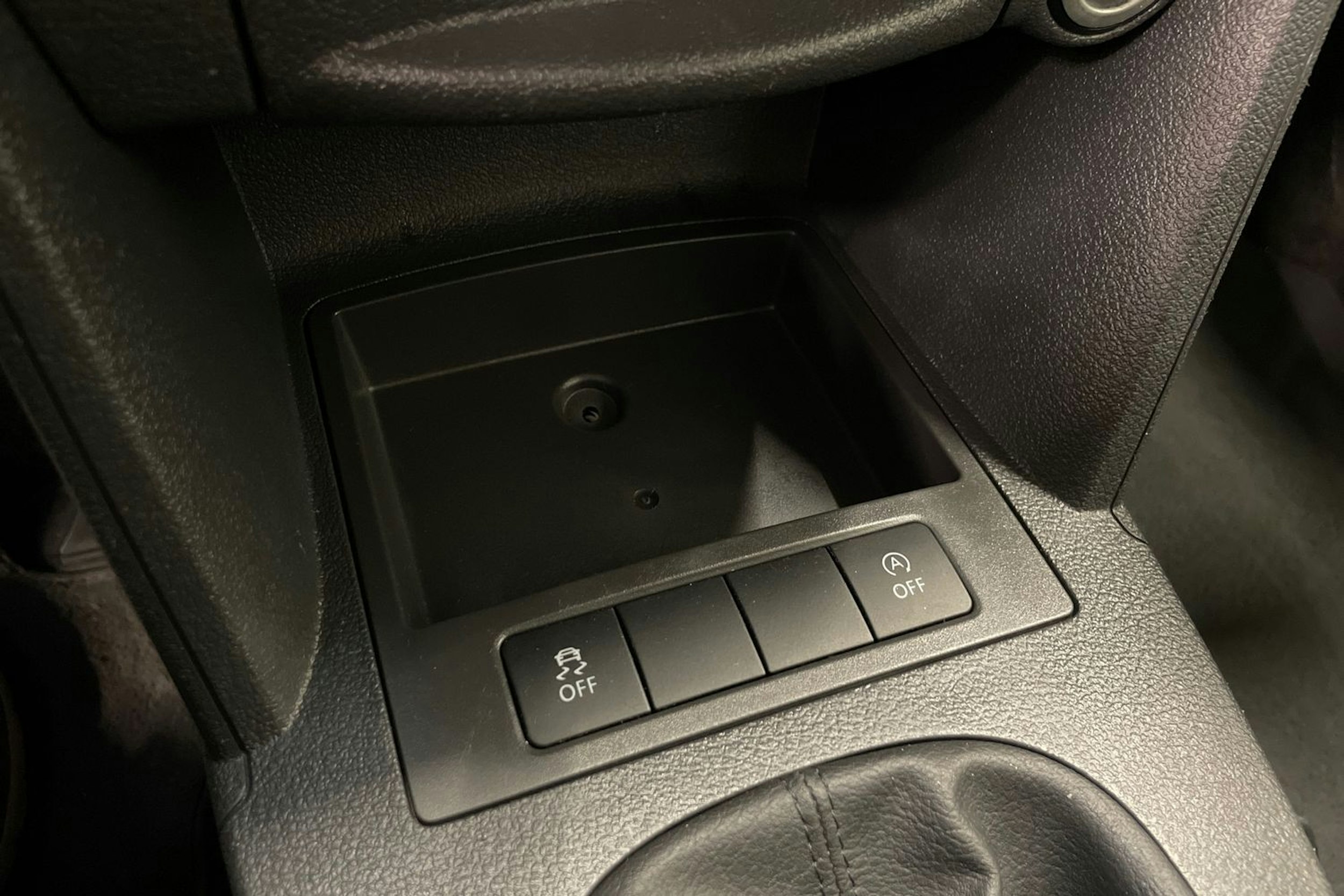 valkoinen Volkswagen Caddy Maxi 2013 kuva 22.