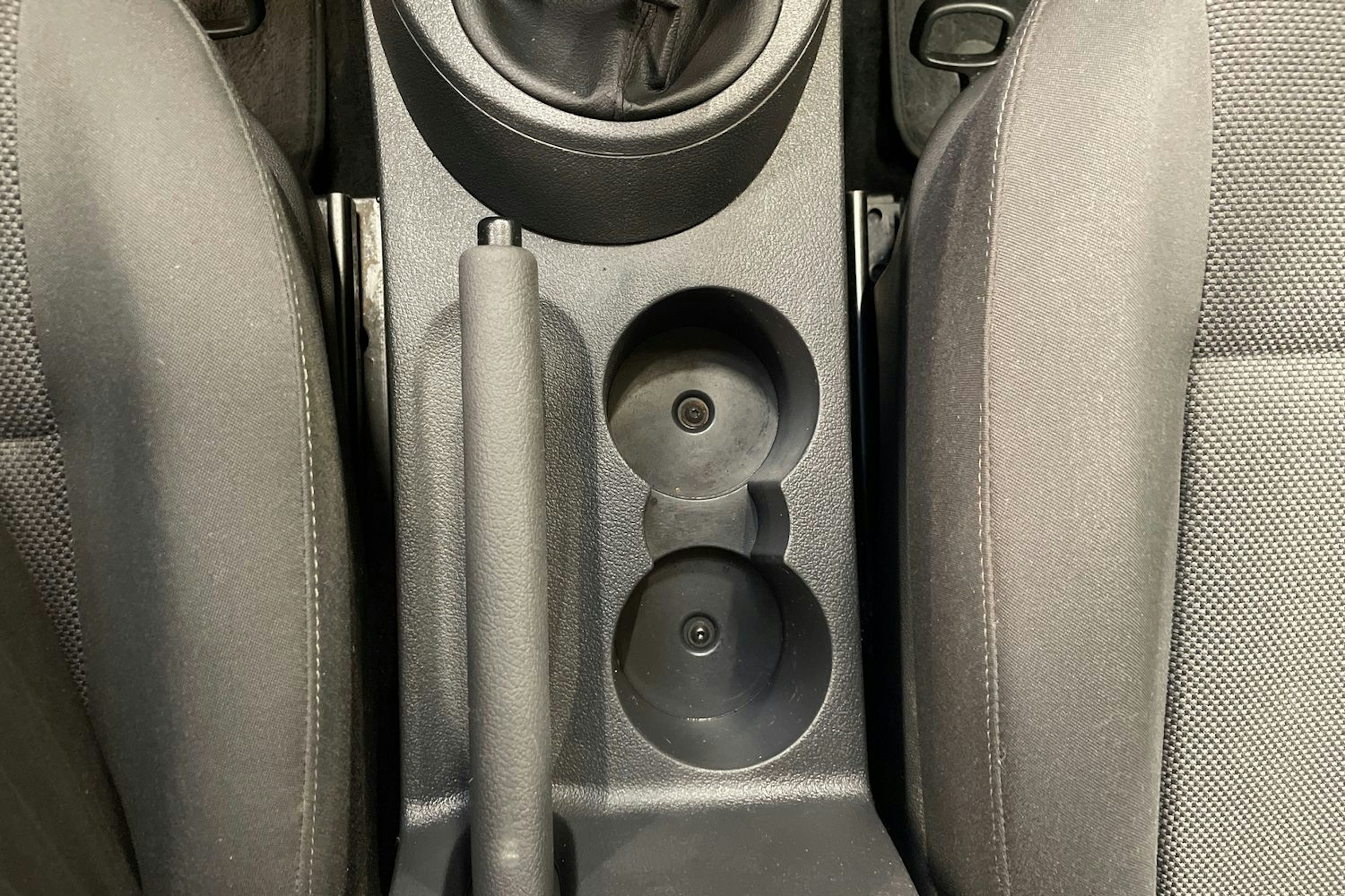 valkoinen Volkswagen Caddy Maxi 2013 kuva 23.