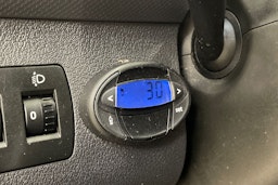 valkoinen Volkswagen Caddy Maxi 2013 kuva 25.