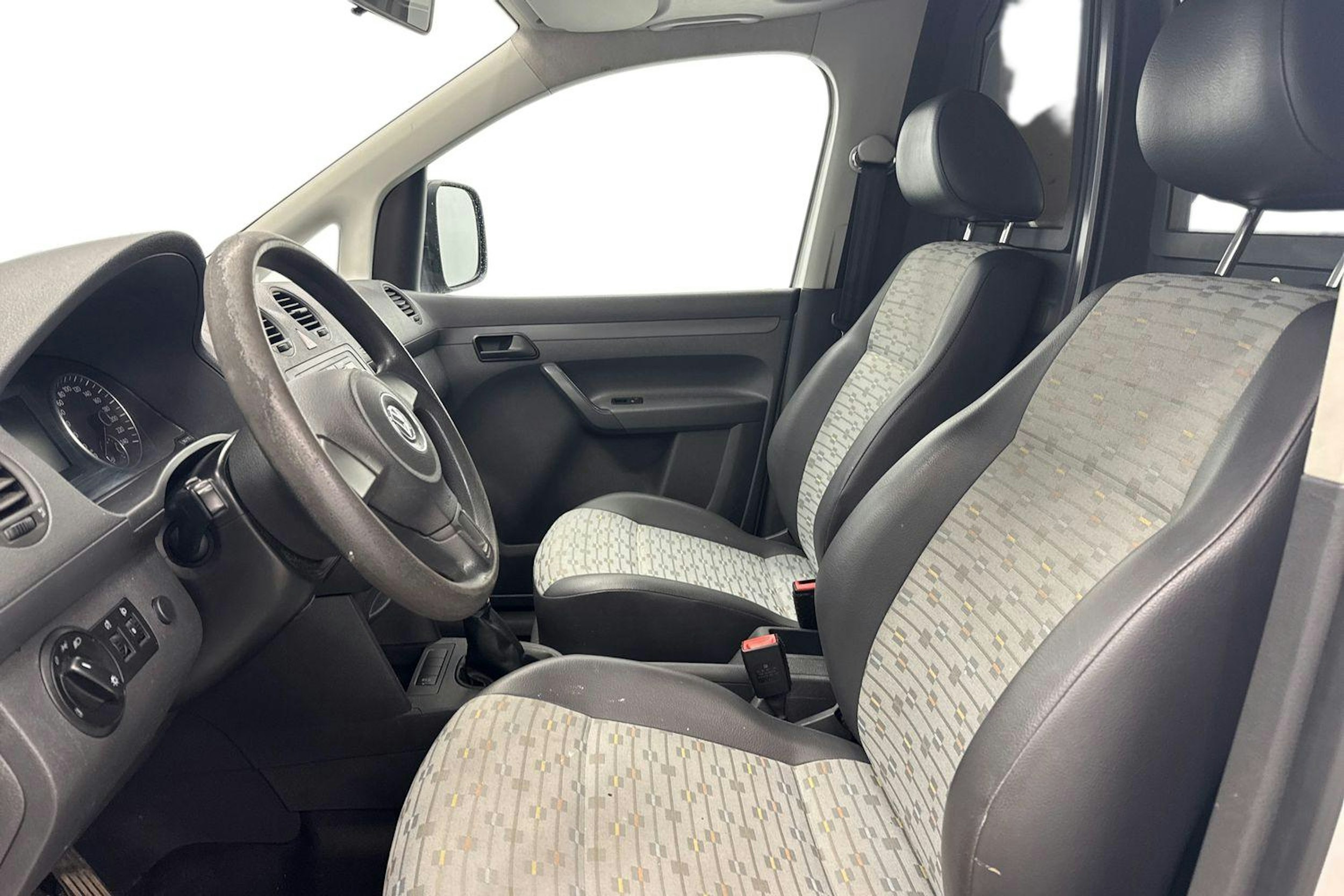 valkoinen Volkswagen Caddy Maxi 2013 kuva 11.