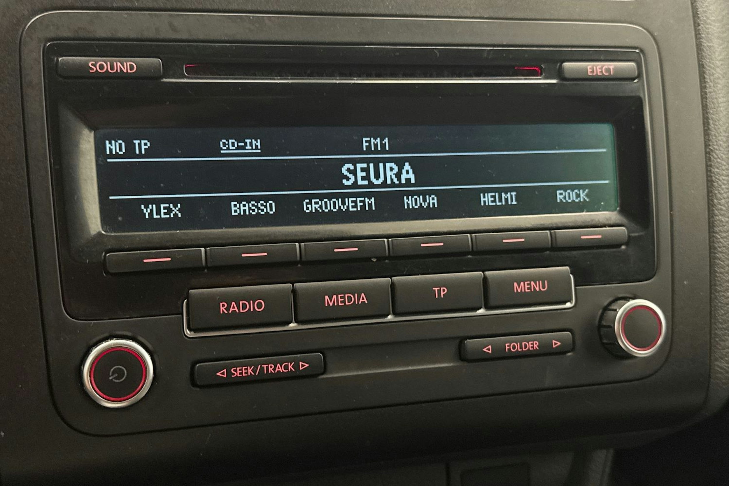 valkoinen Volkswagen Caddy Maxi 2013 kuva 20.