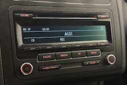 valkoinen Volkswagen Caddy Maxi 2013 kuva 21.