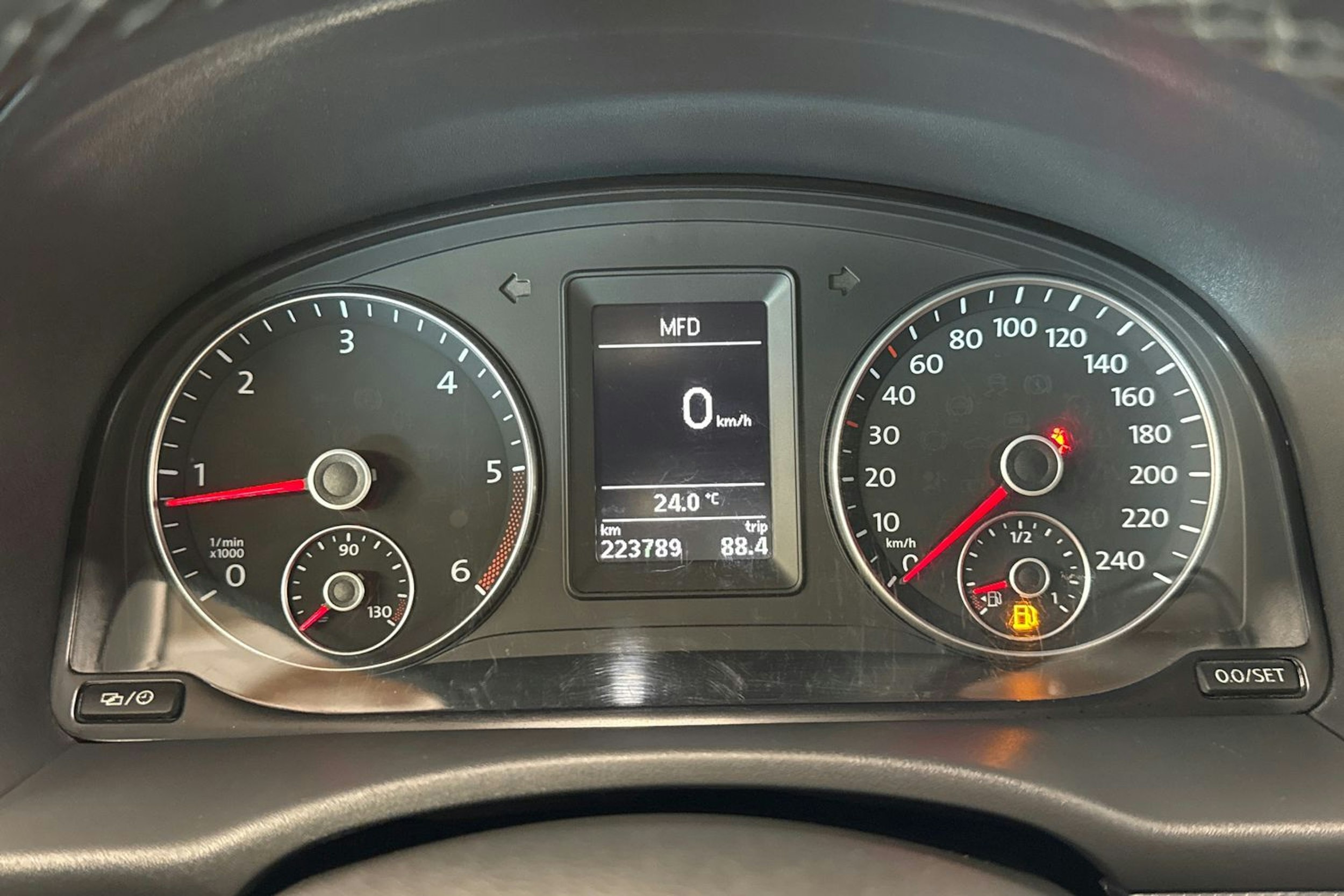 valkoinen Volkswagen Caddy Maxi 2014 kuva 16.