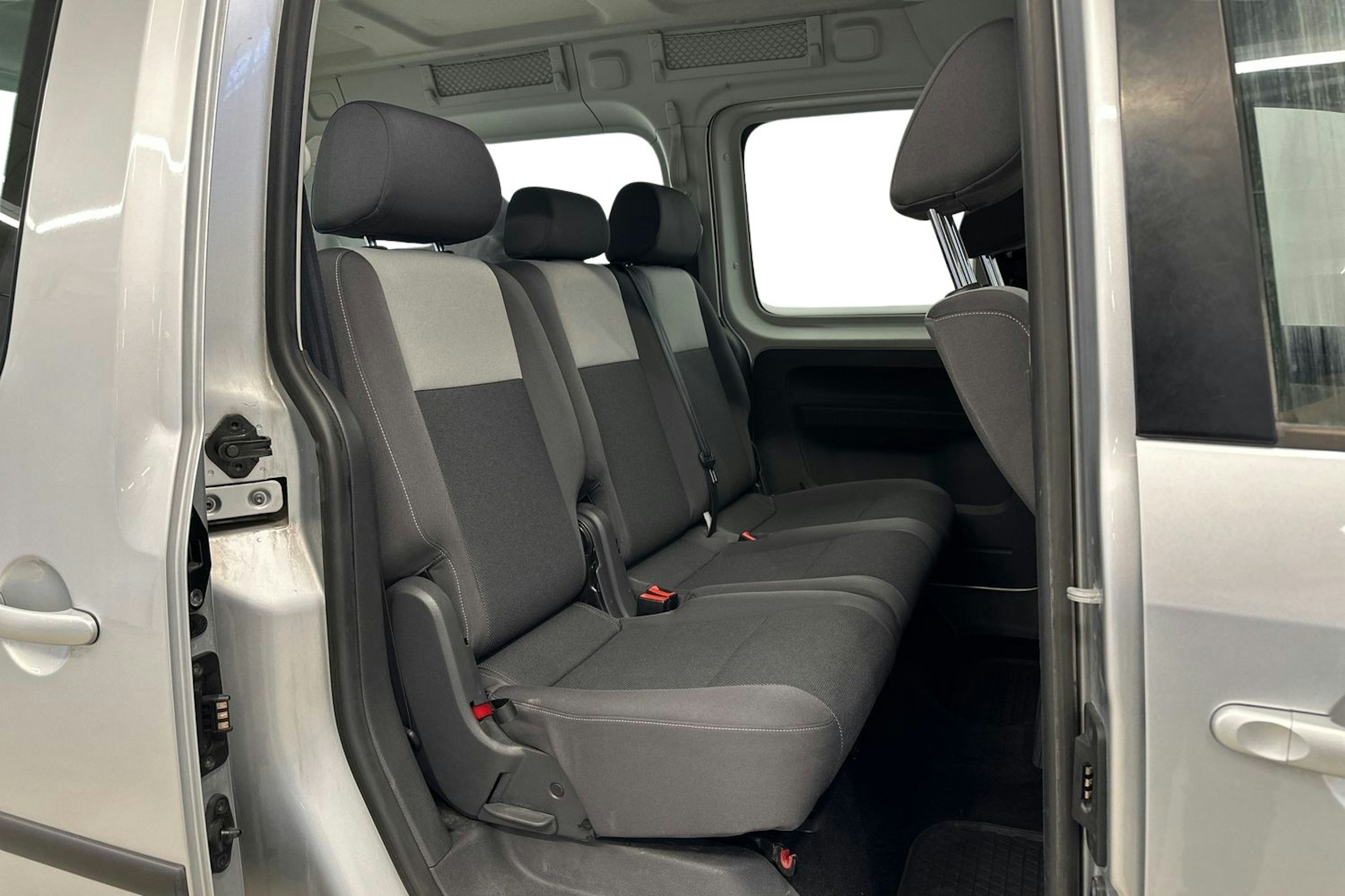 hopea Volkswagen Caddy Maxi 2014 kuva 8.