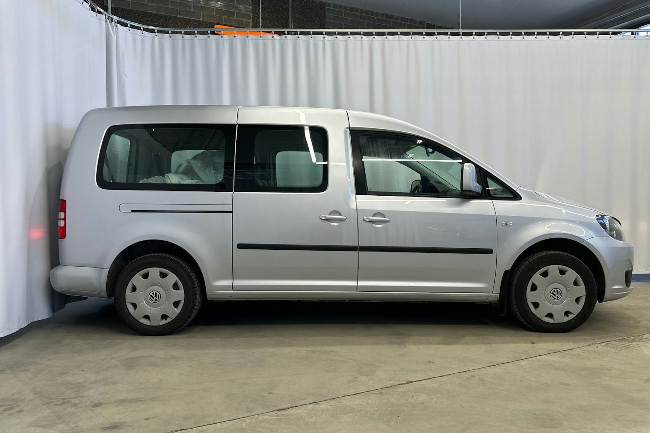 hopea Volkswagen Caddy Maxi 2014 kuva 10.