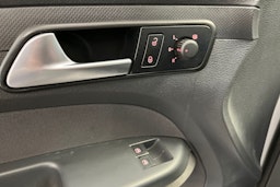 Hopea Volkswagen Caddy Maxi 2014 kuva 15.