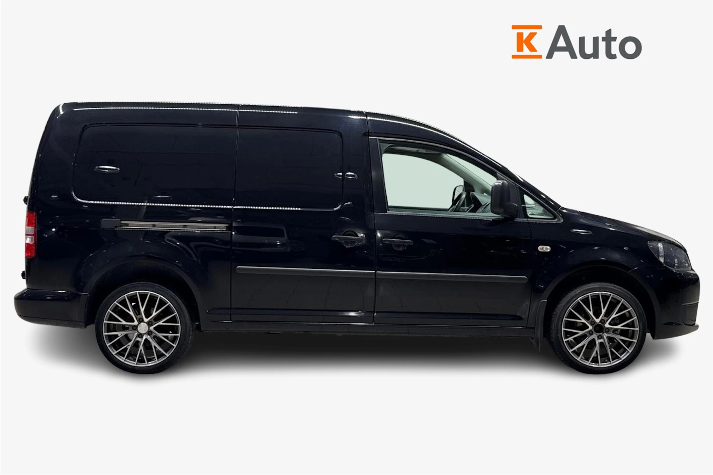 Musta Volkswagen Caddy Maxi 2014 kuva 7.