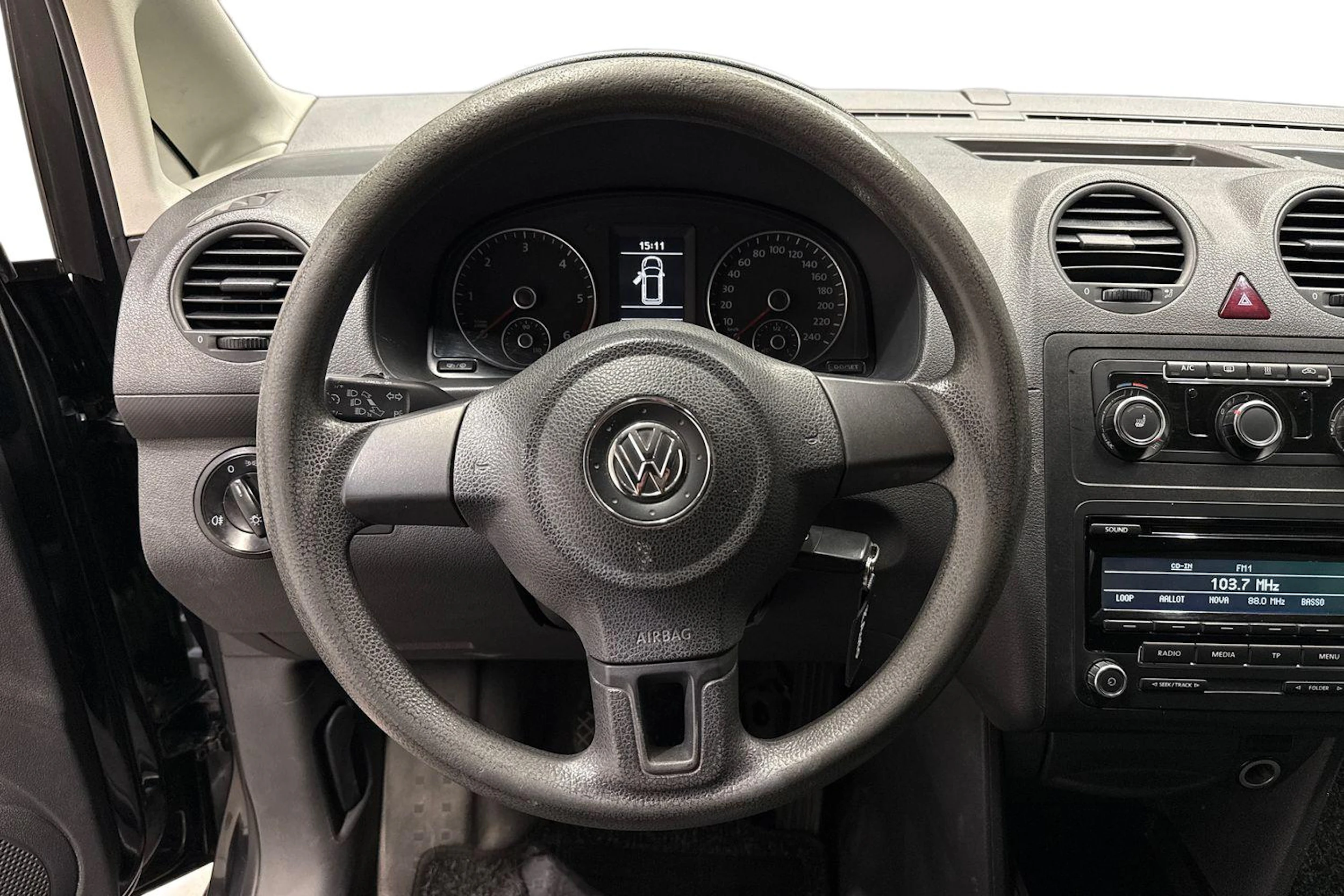 Musta Volkswagen Caddy Maxi 2014 kuva 9.