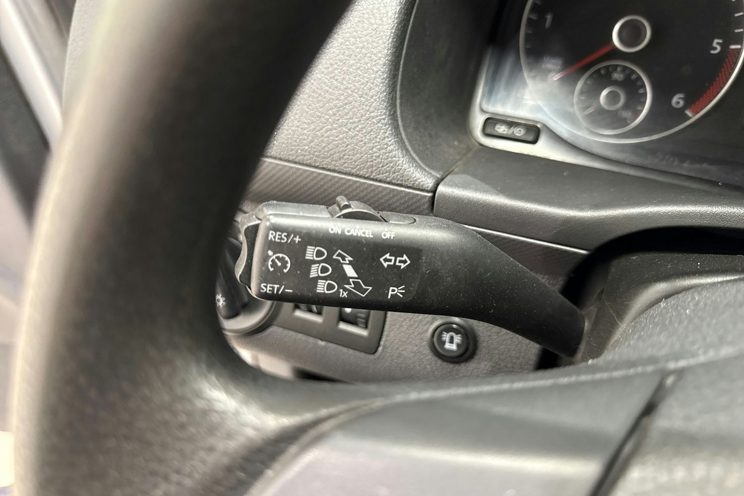 hopea Volkswagen Caddy Maxi 2014 kuva 17.