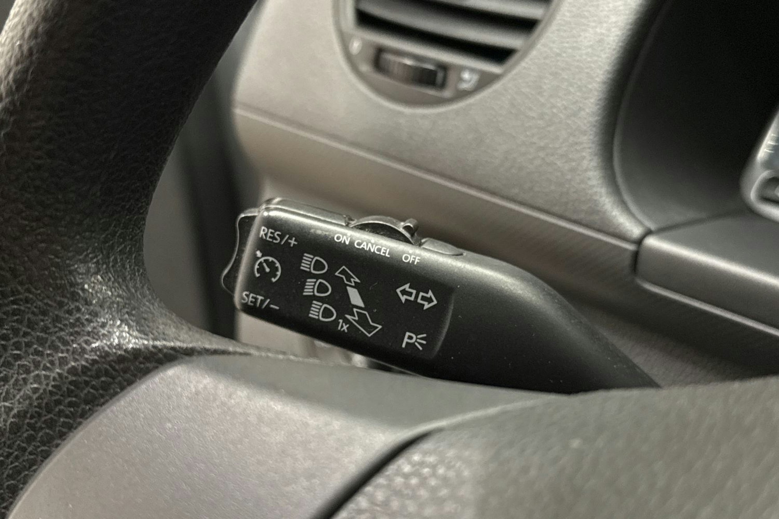 hopea Volkswagen Caddy Maxi 2014 kuva 19.