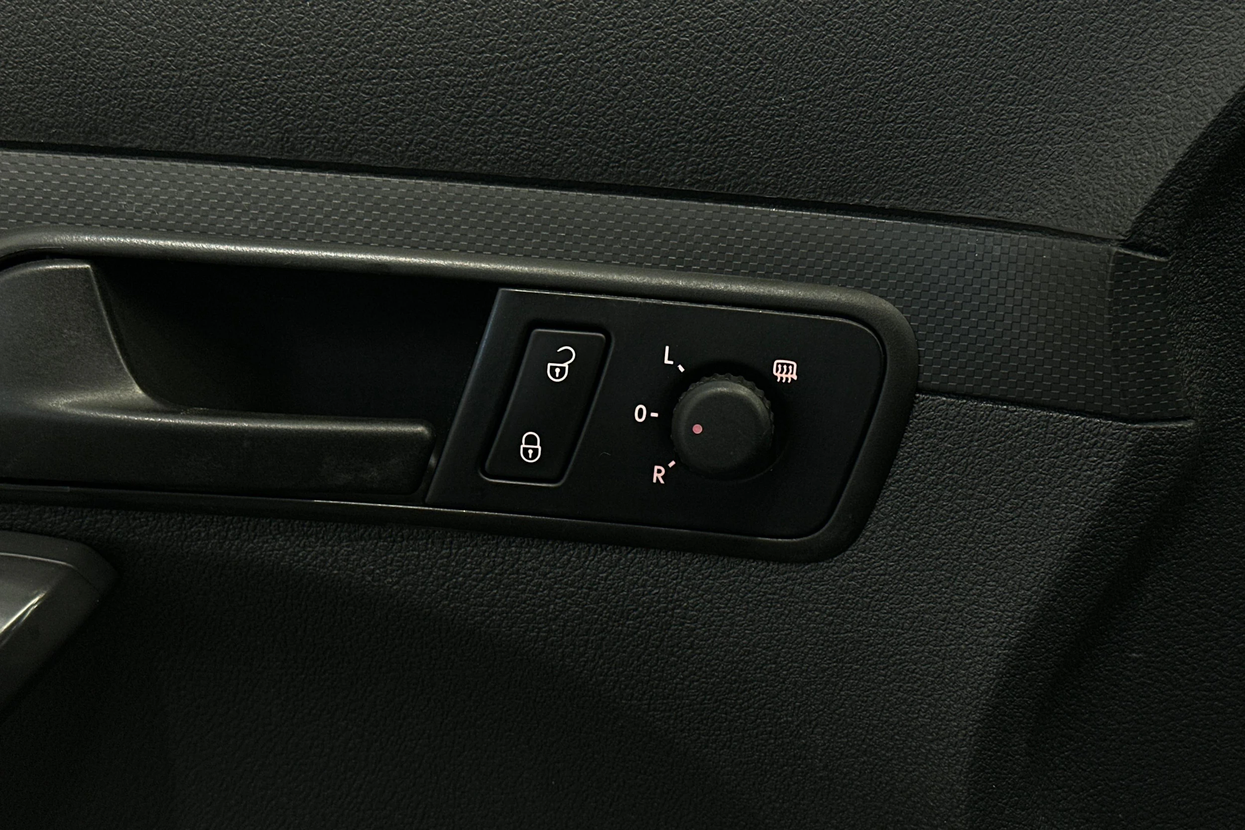 hopea Volkswagen Caddy Maxi 2014 kuva 9.