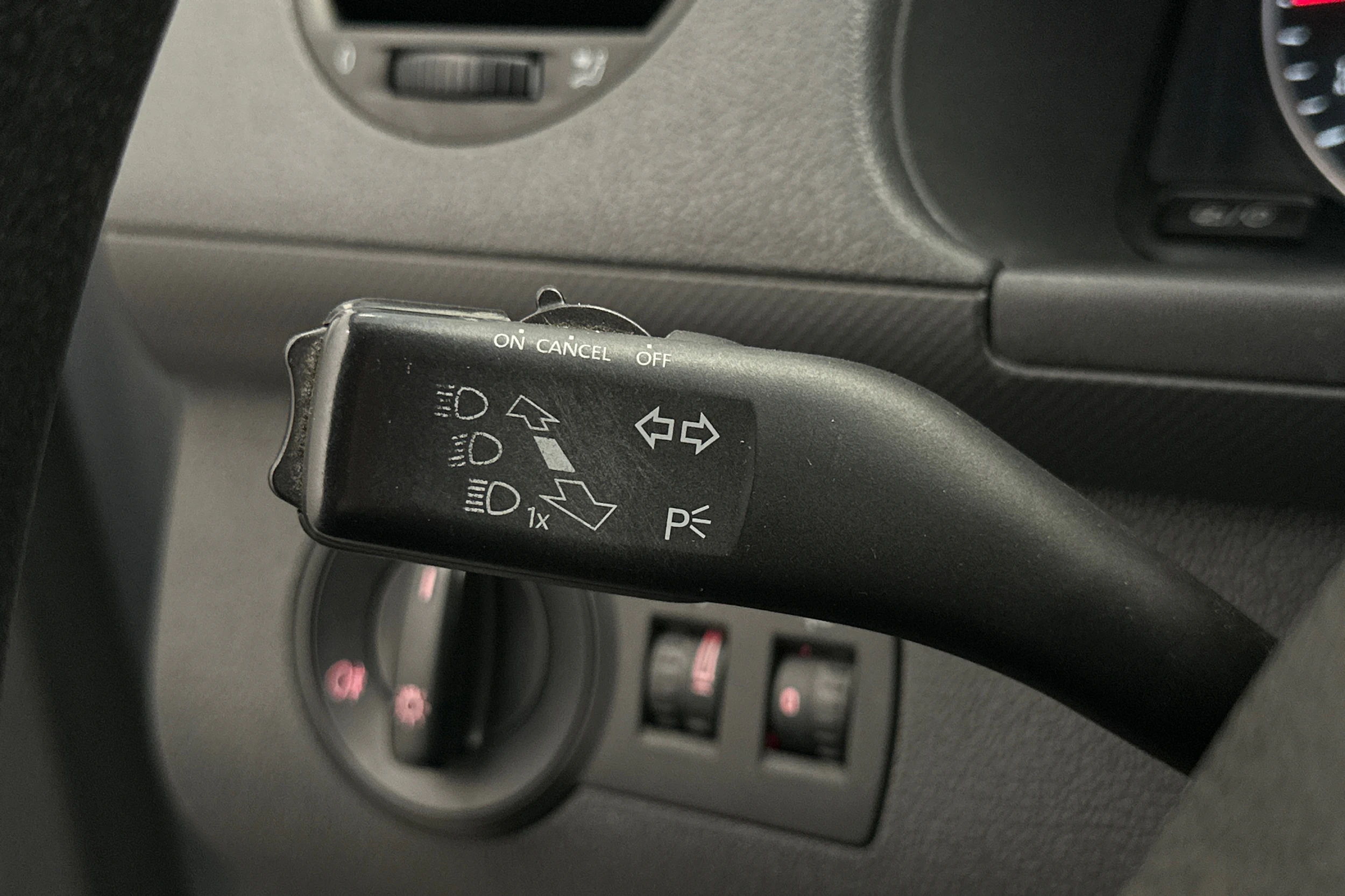 hopea Volkswagen Caddy Maxi 2014 kuva 11.