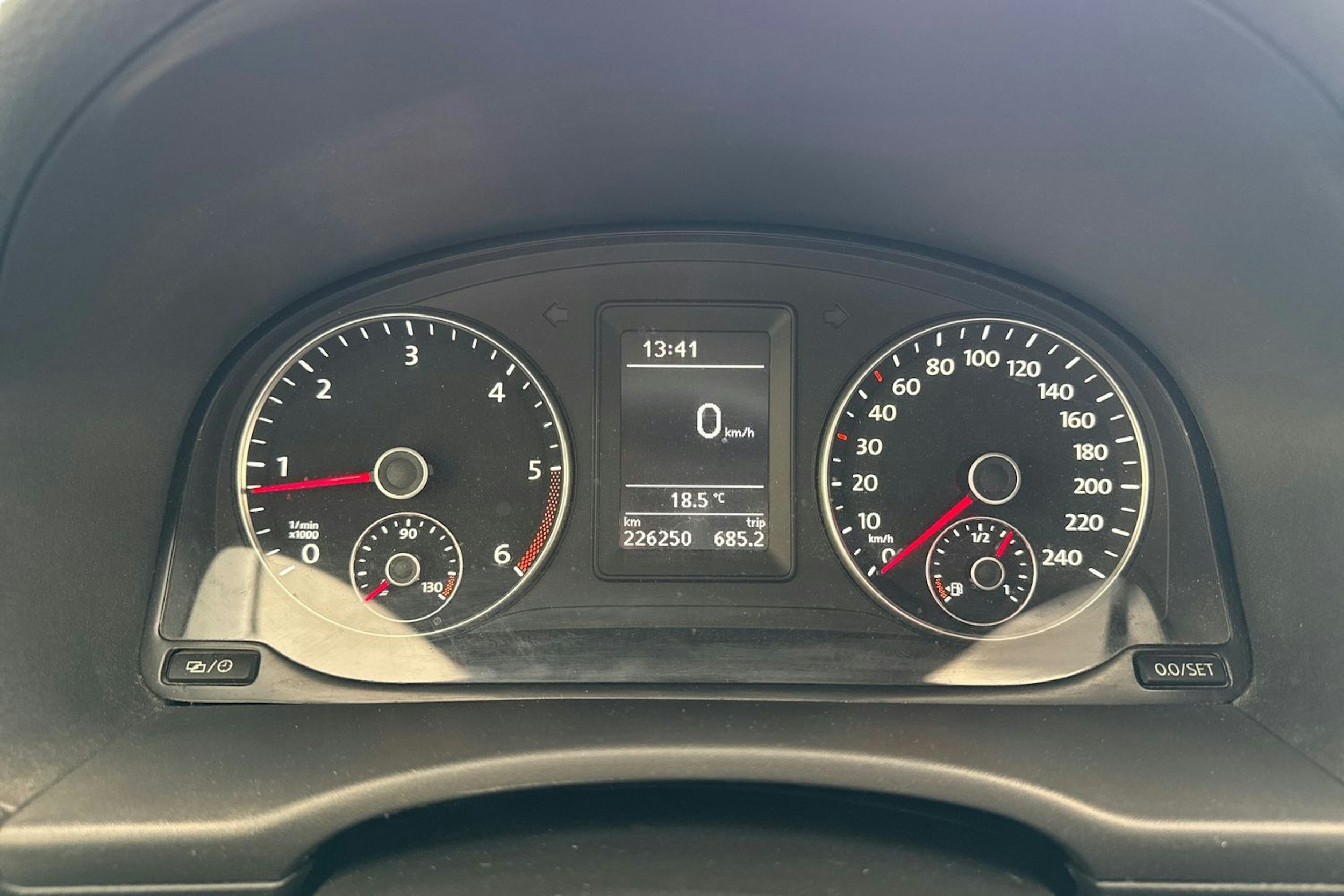 hopea Volkswagen Caddy Maxi 2014 kuva 16.