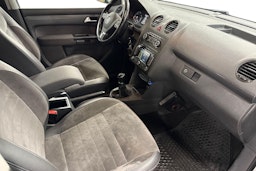 met. hopea Volkswagen Caddy Maxi 2015 kuva 11.