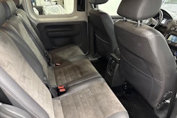 met. hopea Volkswagen Caddy Maxi 2015 kuva 15.