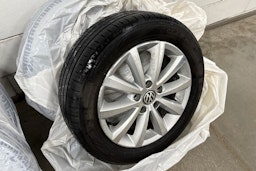 met. hopea Volkswagen Caddy Maxi 2015 kuva 19.