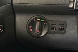 met. hopea Volkswagen Caddy Maxi 2015 kuva 22.