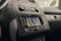 met. hopea Volkswagen Caddy Maxi 2015 kuva 25.