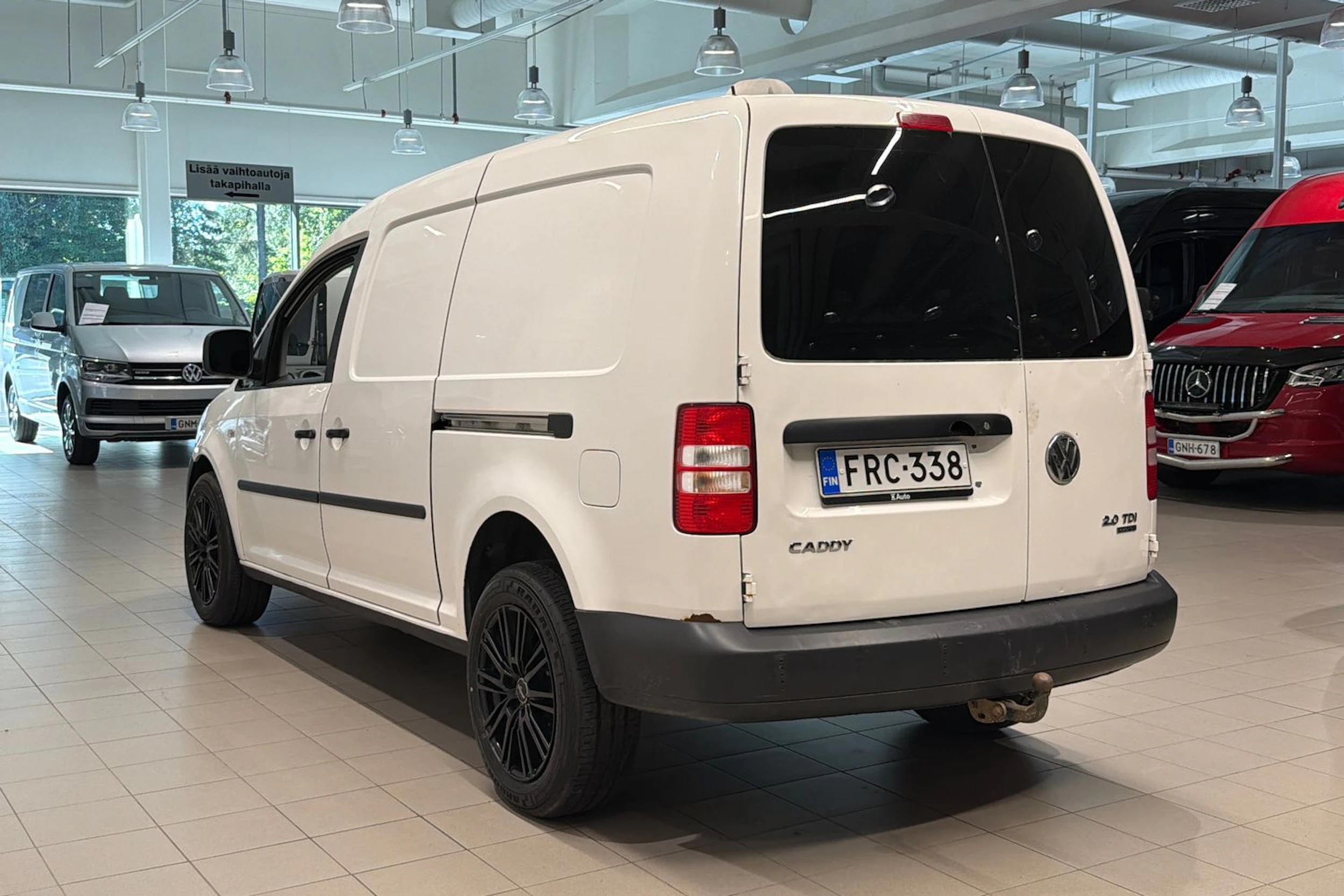 valkoinen Volkswagen Caddy Maxi 2015 kuva 23.
