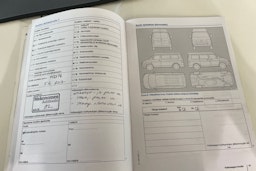 Punainen Volkswagen Caddy Maxi 2015 kuva 31.