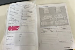 Punainen Volkswagen Caddy Maxi 2015 kuva 36.