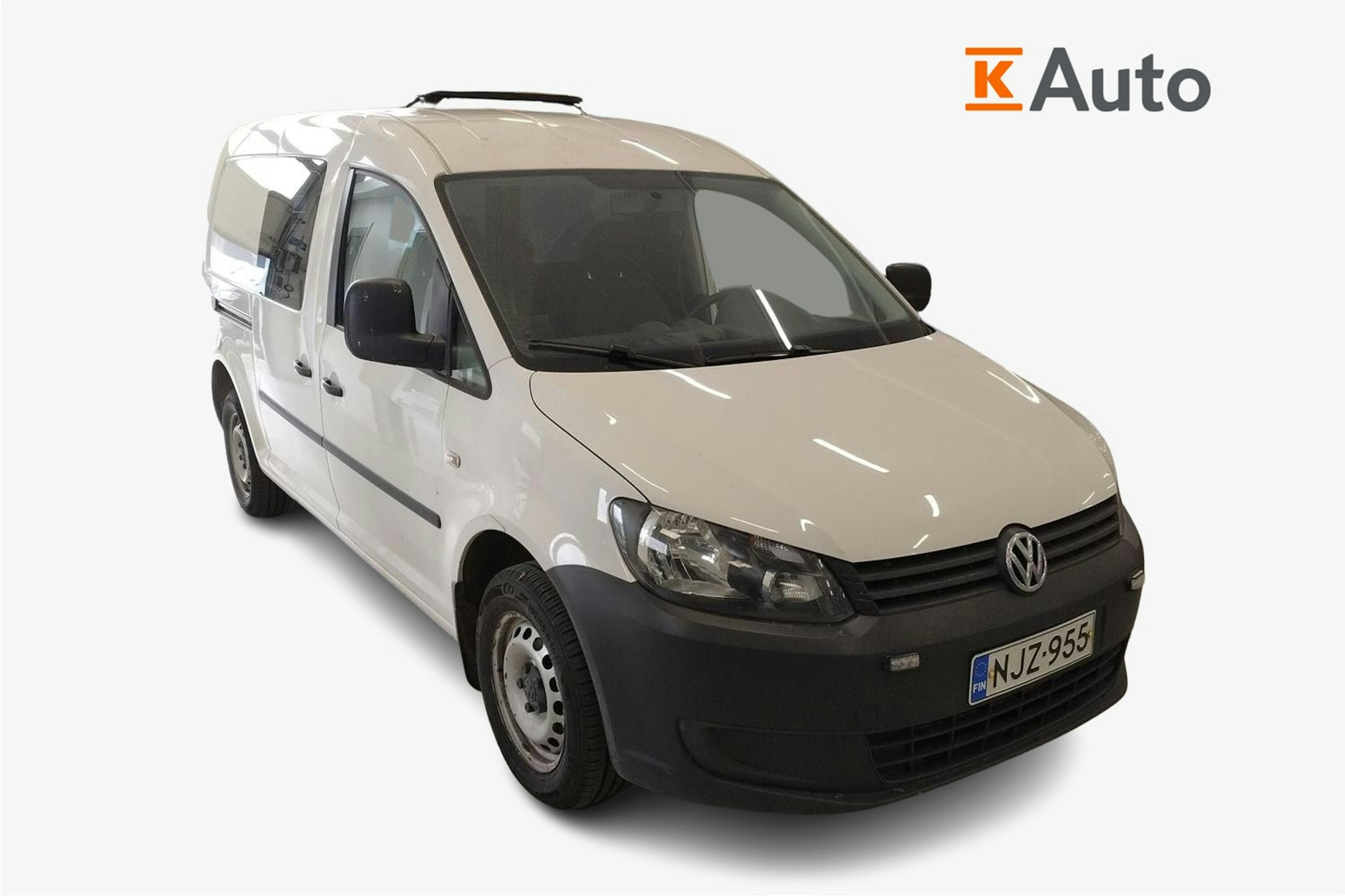Valkoinen Volkswagen Caddy Maxi 2015 kuva 1.